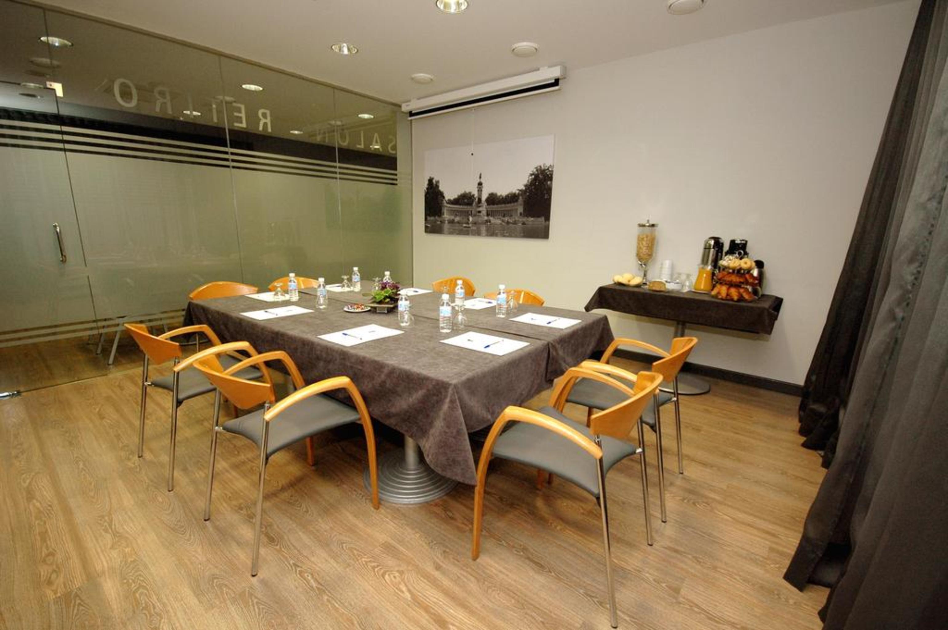 Hotel Cisneros Alcala de Henares Luaran gambar