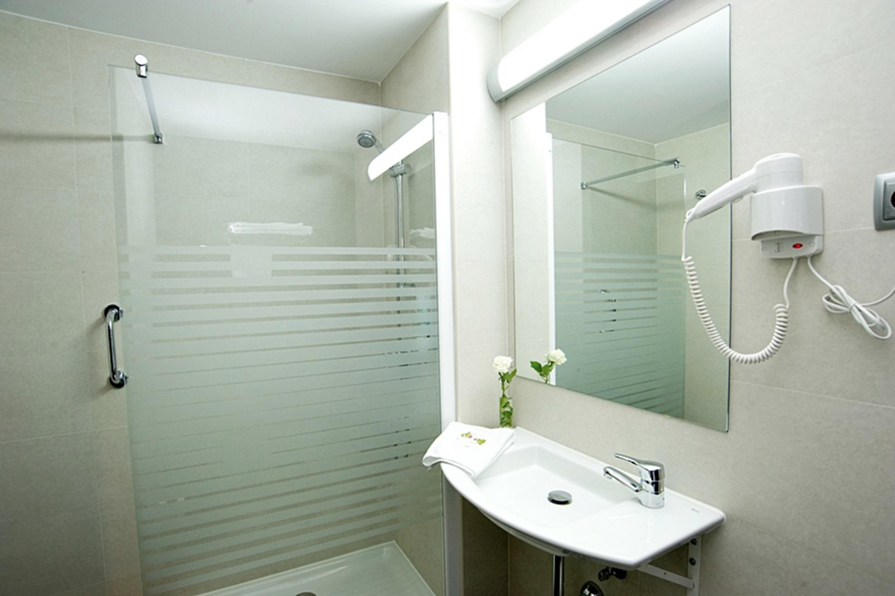 Hotel Cisneros Alcala de Henares Luaran gambar