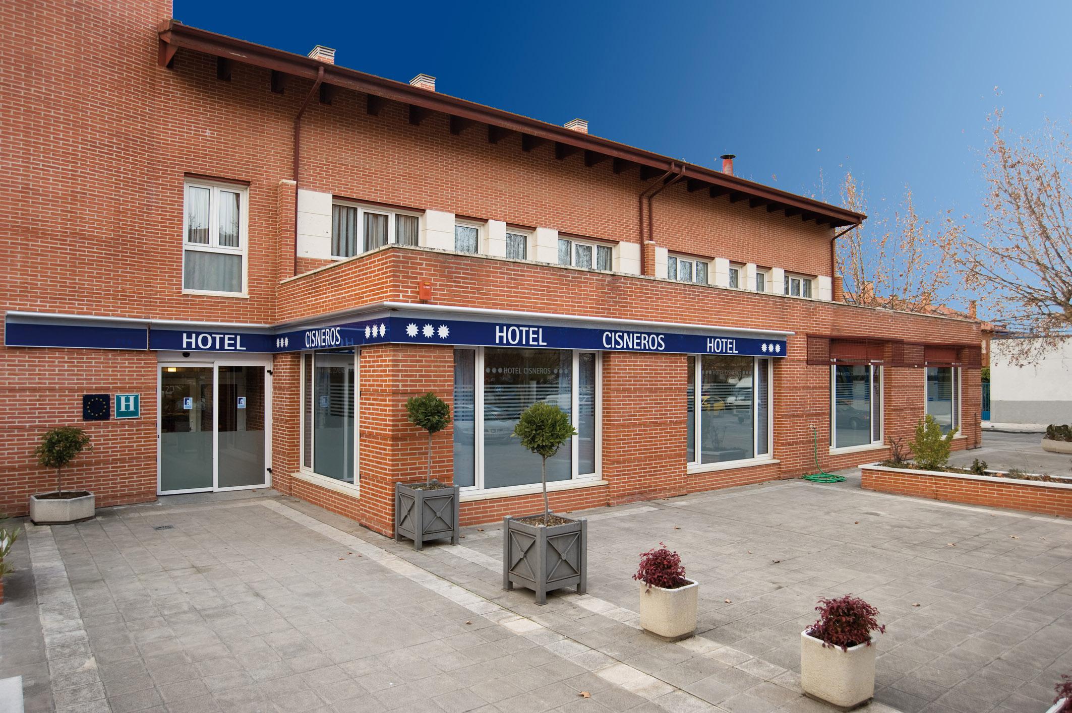 Hotel Cisneros Alcala de Henares Luaran gambar