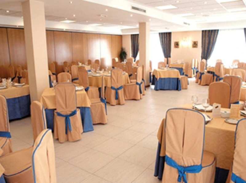 Hotel Cisneros Alcala de Henares Luaran gambar